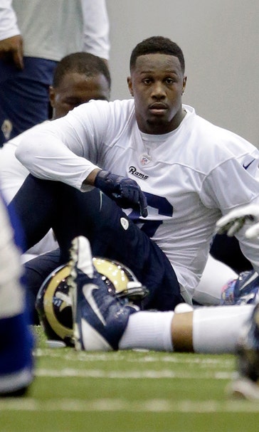 Rams' LB Akeem Ayers picks up Super Bowl ring